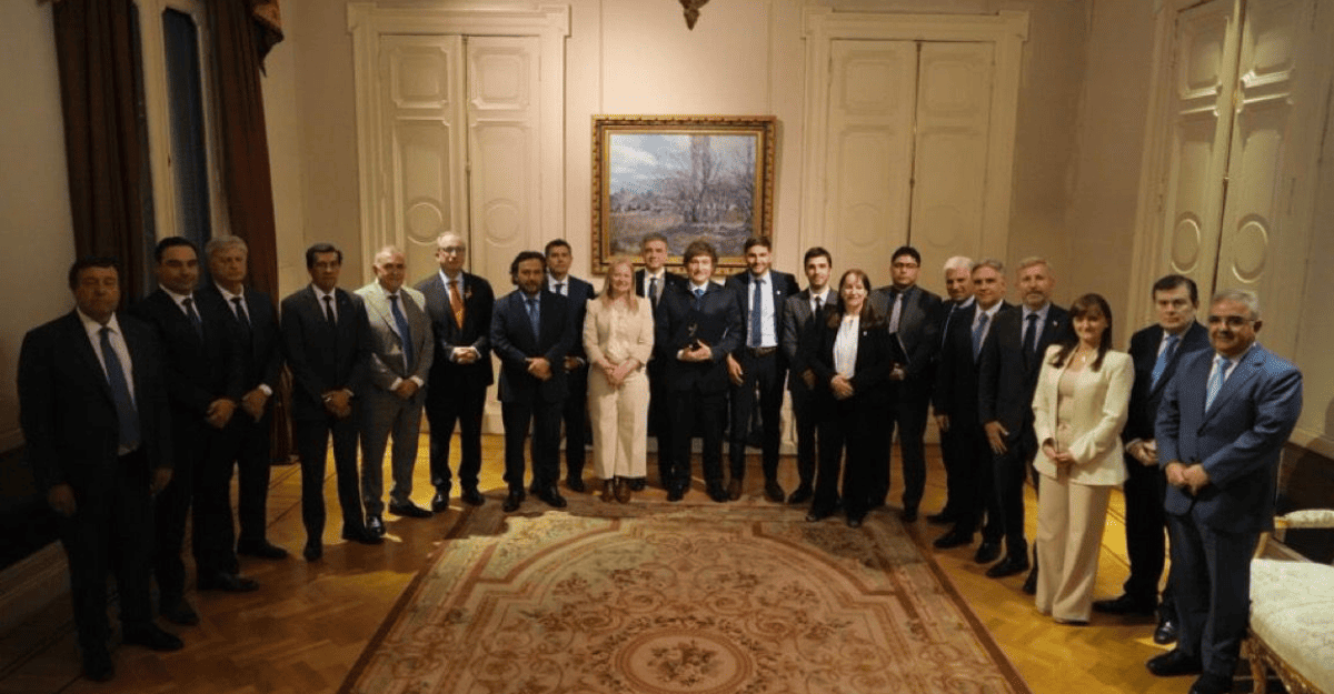 Orrego participó en la reunión de gobernadores con Milei.