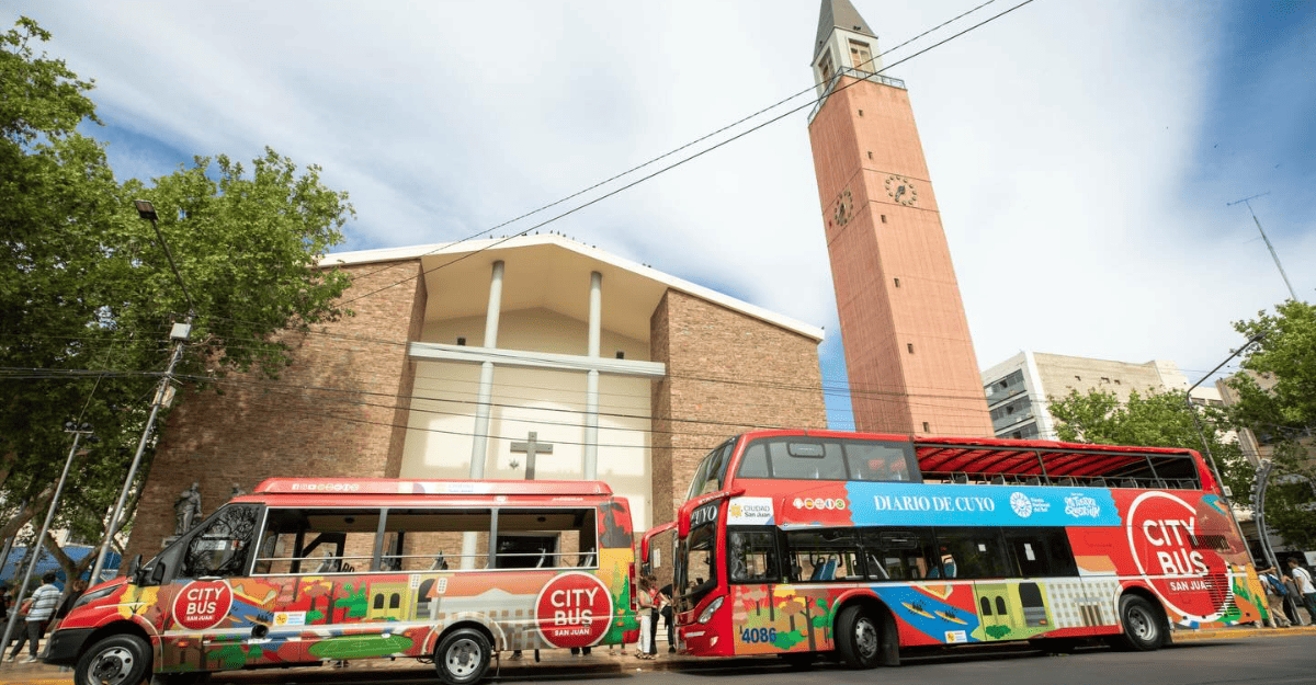 Capital propone un City Tour gratuito para vecinos y turistas durante la FNS Capital propone un City Tour gratuito para vecinos y turistas durante la FNS