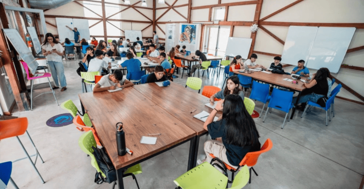 Educación reabrió la inscripción para clases de apoyo escolar gratuitas en San Juan Educación reabrió la inscripción para clases de apoyo escolar gratuitas en San Juan