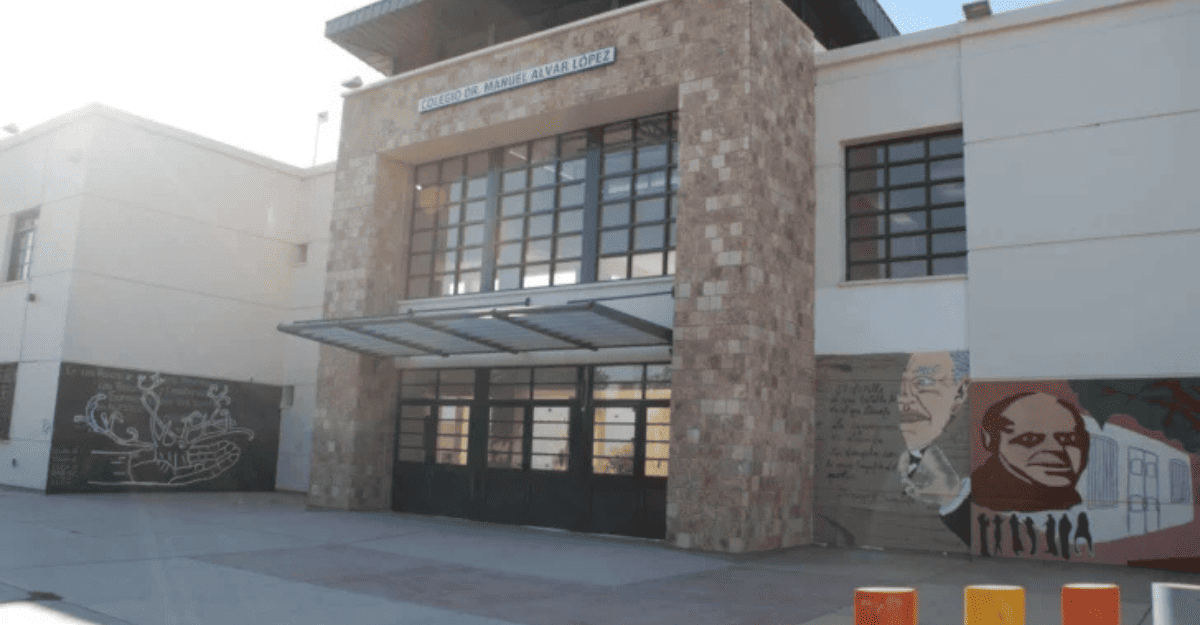 Falsa alarma por bomba en la escuela del barrio Los Andes de Chimbas Falsa alarma por bomba en la escuela del barrio Los Andes de Chimbas