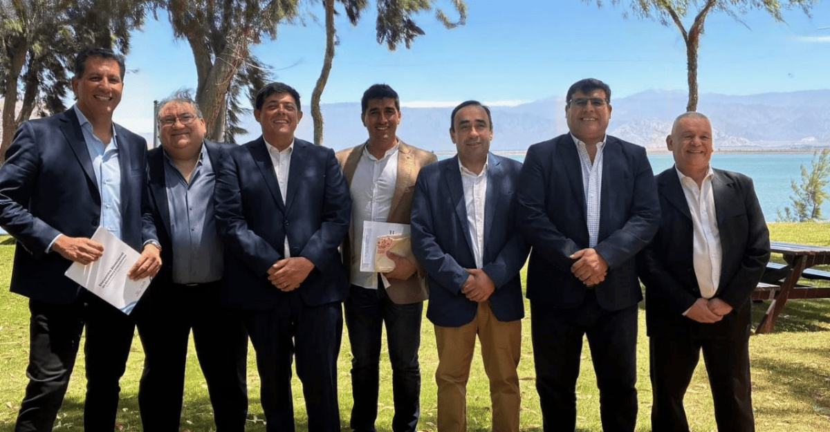 Jáchal fortaleció lazos regionales en el Encuentro Binacional de Intendentes y Alcaldes 2025 Jáchal fortaleció lazos regionales en el Encuentro Binacional de Intendentes y Alcaldes 2025
