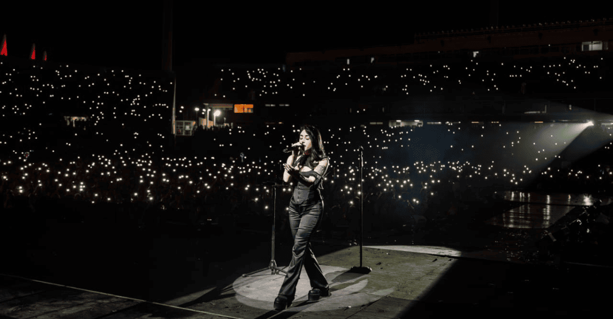 El Bicentenario vibró con Soledad, Nicki Nicole y Emanero en la tercera noche de la FNS. El Bicentenario vibró con Soledad, Nicki Nicole y Emanero en la tercera noche de la FNS.