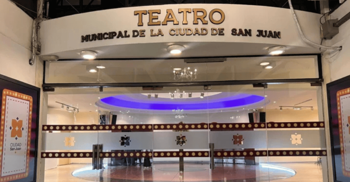 El Teatro Municipal de San Juan reabrió sus puertas El Teatro Municipal de San Juan reabrió sus puertas