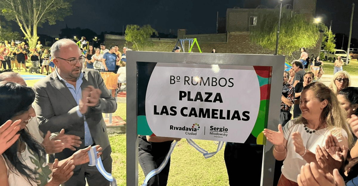 Rivadavia inauguró la Plaza Las Camelias en el barrio Rumbos Rivadavia inauguró la Plaza Las Camelias en el barrio Rumbos