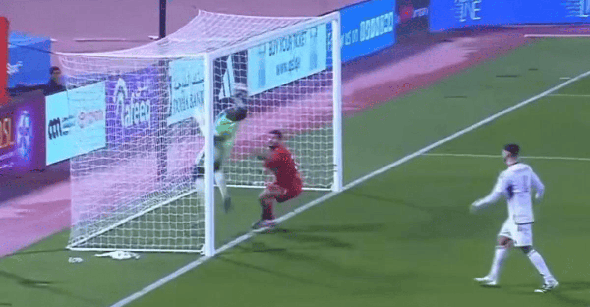 Un blooper mundial: el insólito gol en contra de la Copa de las Estrellas de Qatar Un blooper mundial: el insólito gol en contra de la Copa de las Estrellas de Qatar