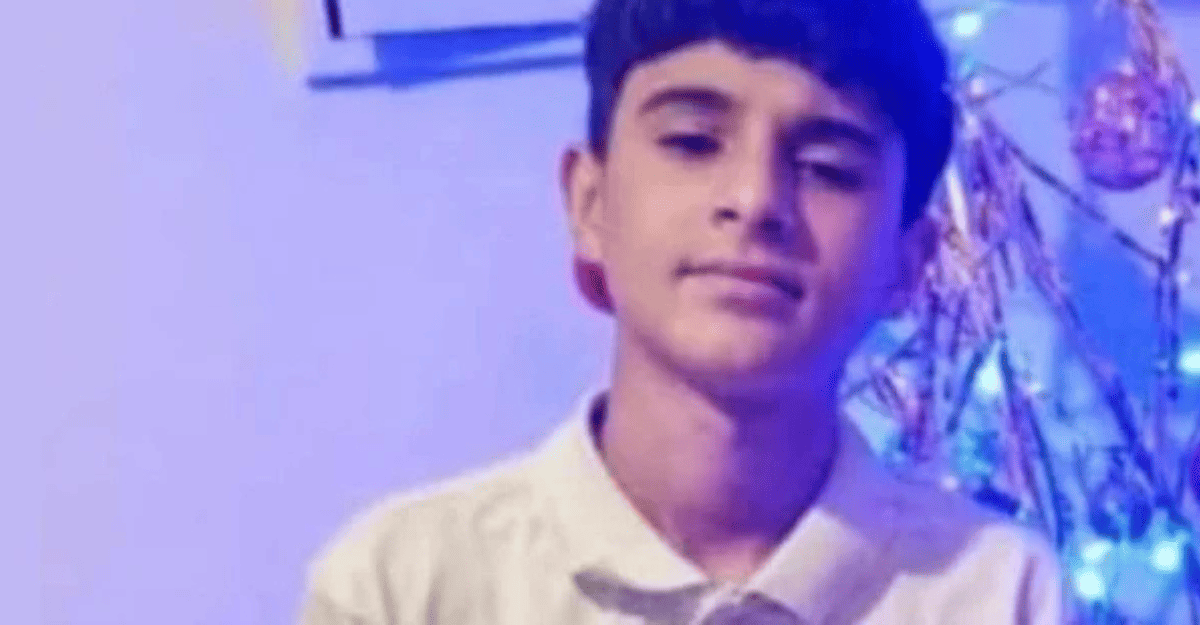 Hallaron sin vida a Pablo Aráoz, de 13 años, en el canal Benavidez Hallaron sin vida a Pablo Aráoz, de 13 años, en el canal Benavidez