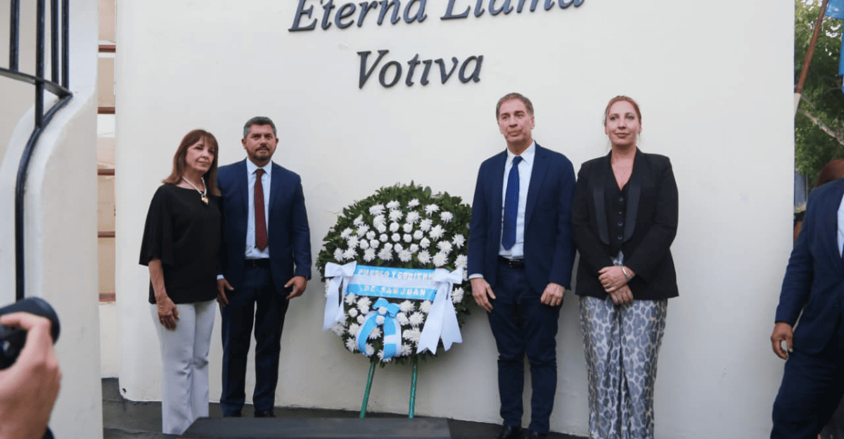 Orrego y Santilli recordaron el terremoto del ’44 en una emotiva ceremonia en la Llama Votiva.
