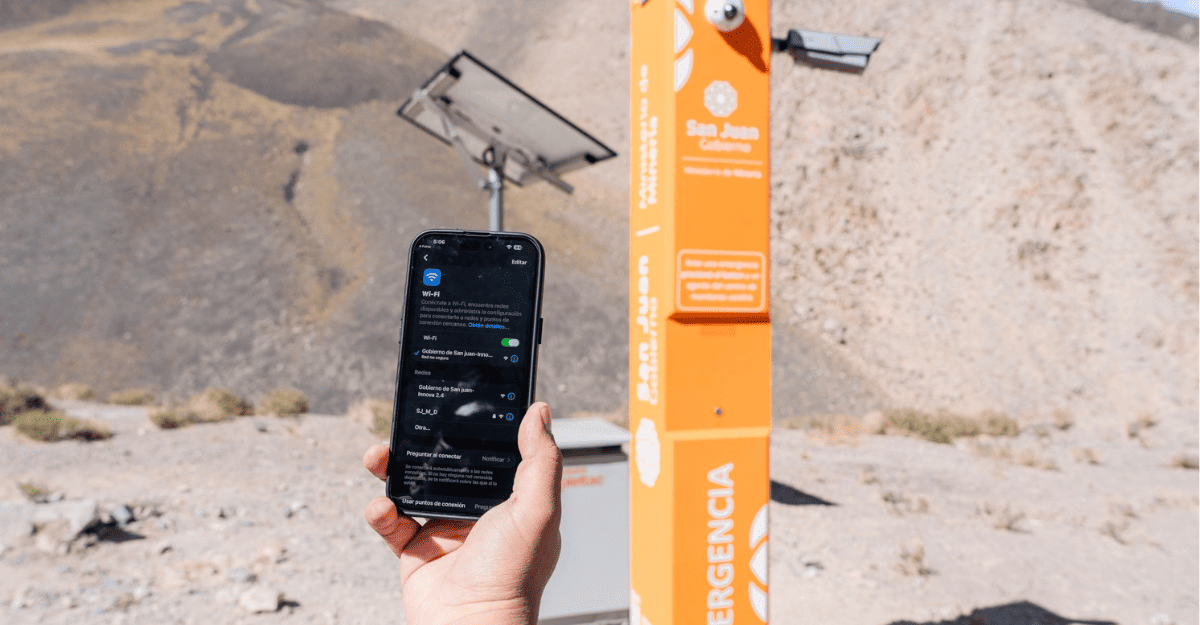 El Paso de Agua Negra ya cuenta con cuatro tótems de emergencia y comunicación El Paso de Agua Negra ya cuenta con cuatro tótems de emergencia y comunicación