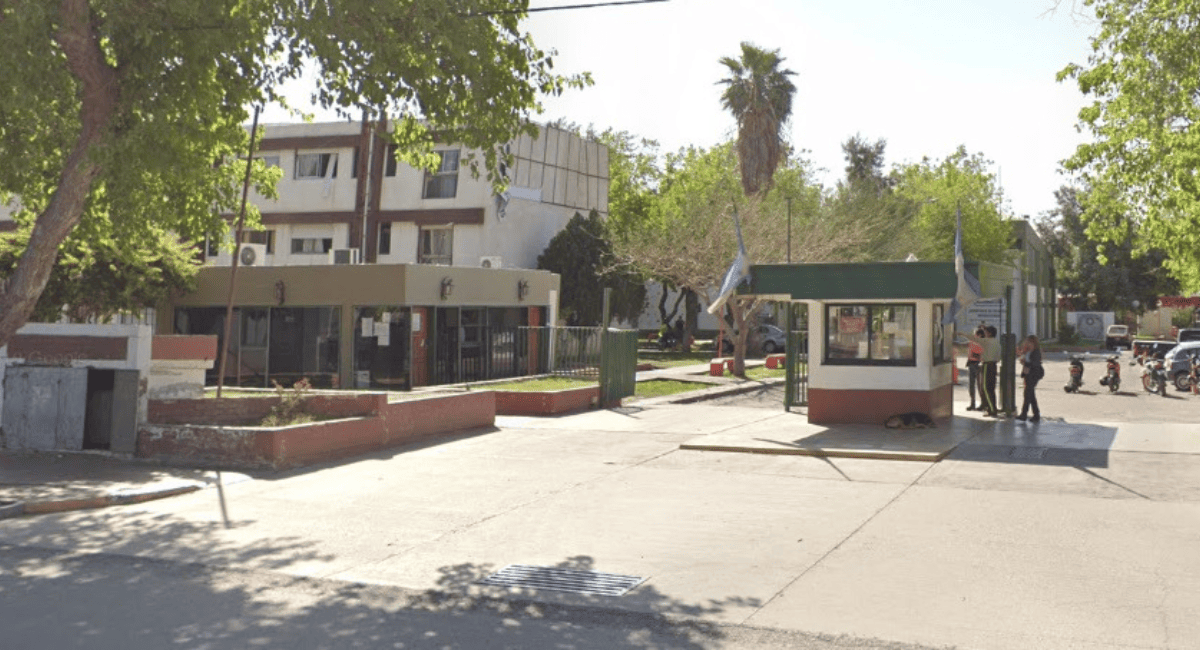 La UNSJ recordó la importancia de tramitar la Credencial Universitaria, gratuita y obligatoria. La UNSJ recordó la importancia de tramitar la Credencial Universitaria, gratuita y obligatoria.