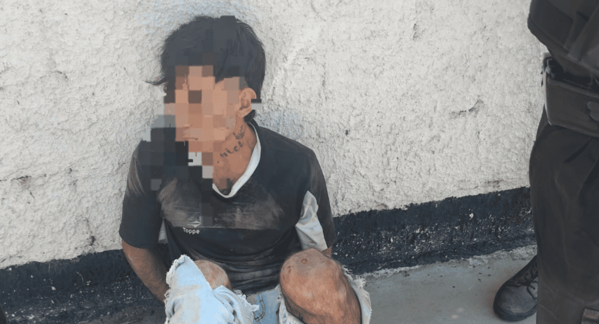 Policía de franco redujo a un ladrón que intentó robar en la casa de su vecina Policía de franco redujo a un ladrón que intentó robar en la casa de su vecina