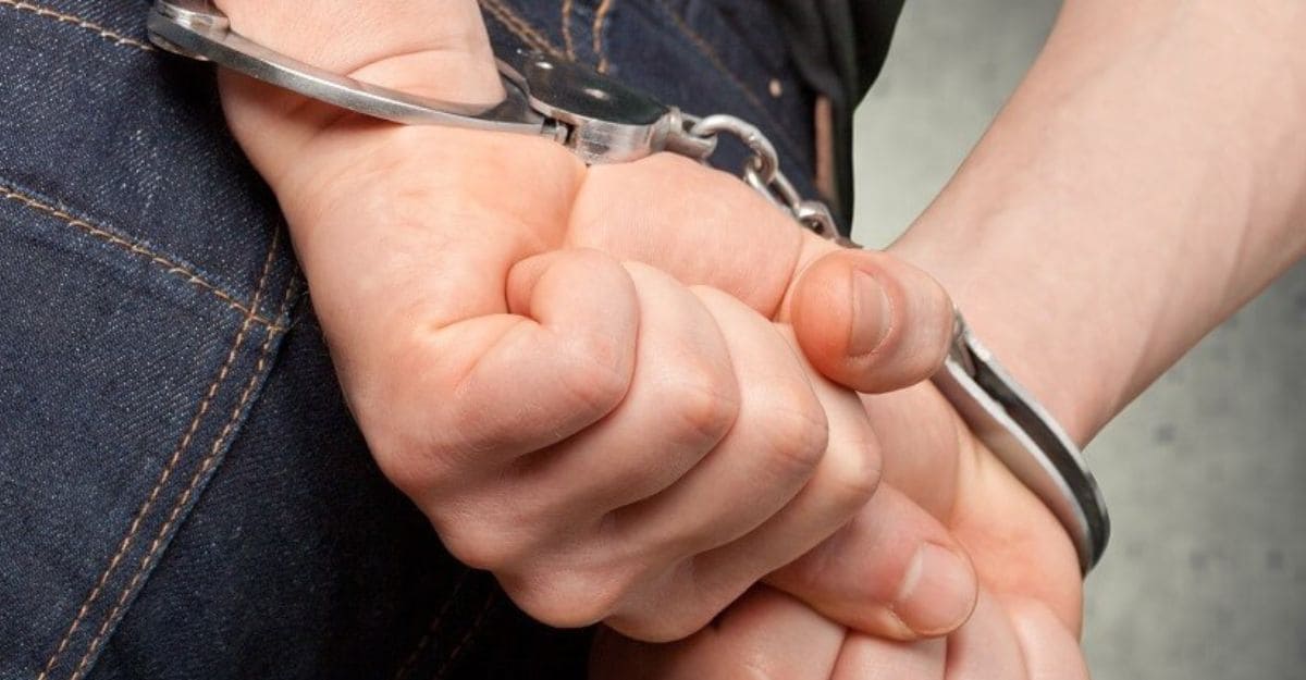 Detuvieron al acusado de apuñalar brutalmente a su pareja en Santa Lucía Detuvieron al acusado de apuñalar brutalmente a su pareja en Santa Lucía