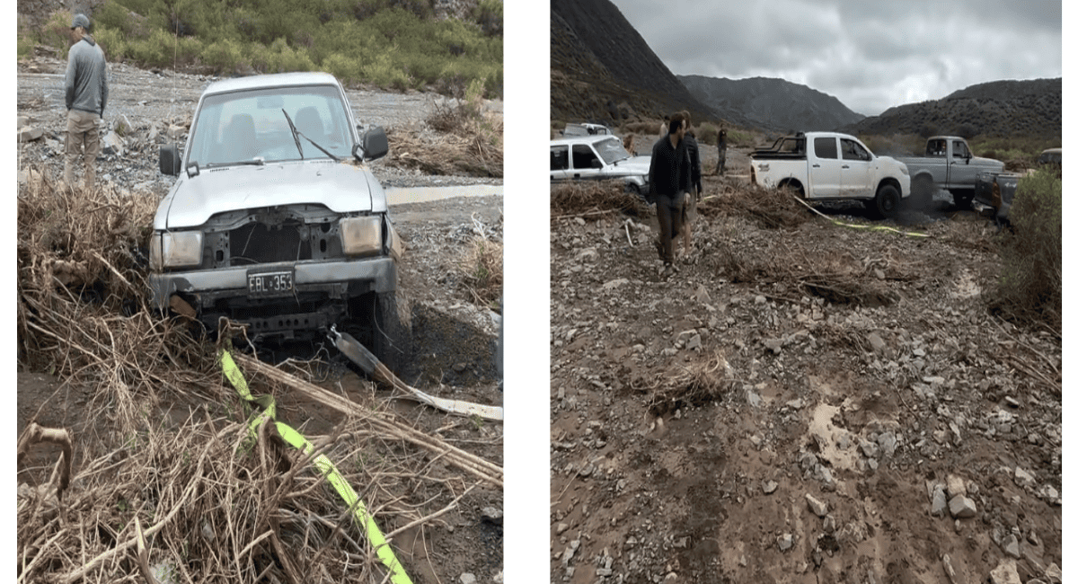 Video: Una camioneta fue arrastrada por la creciente en Los Helechos.