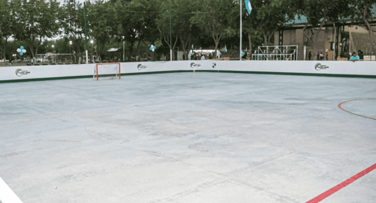 Juan José Orrego participó de la inauguración de la nueva pista de hockey del Club Estudiantil Juan José Orrego participó de la inauguración de la nueva pista de hockey del Club Estudiantil