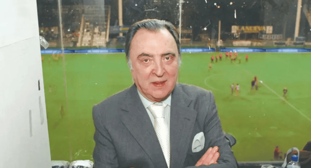 Murió Marcelo Araujo, histórica voz del fútbol argentino, a los 78 años Murió Marcelo Araujo, histórica voz del fútbol argentino, a los 78 años