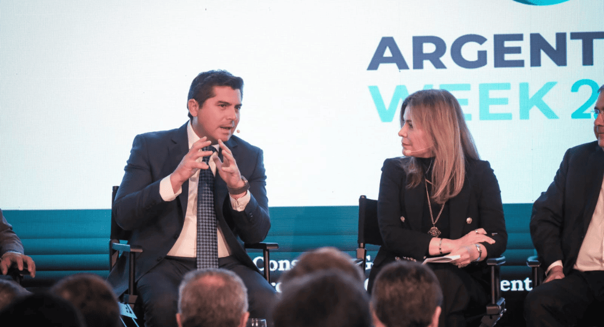 Orrego expuso en las mesas de diálogo de IDEA en Nueva York. Orrego expuso en las mesas de diálogo de IDEA en Nueva York.