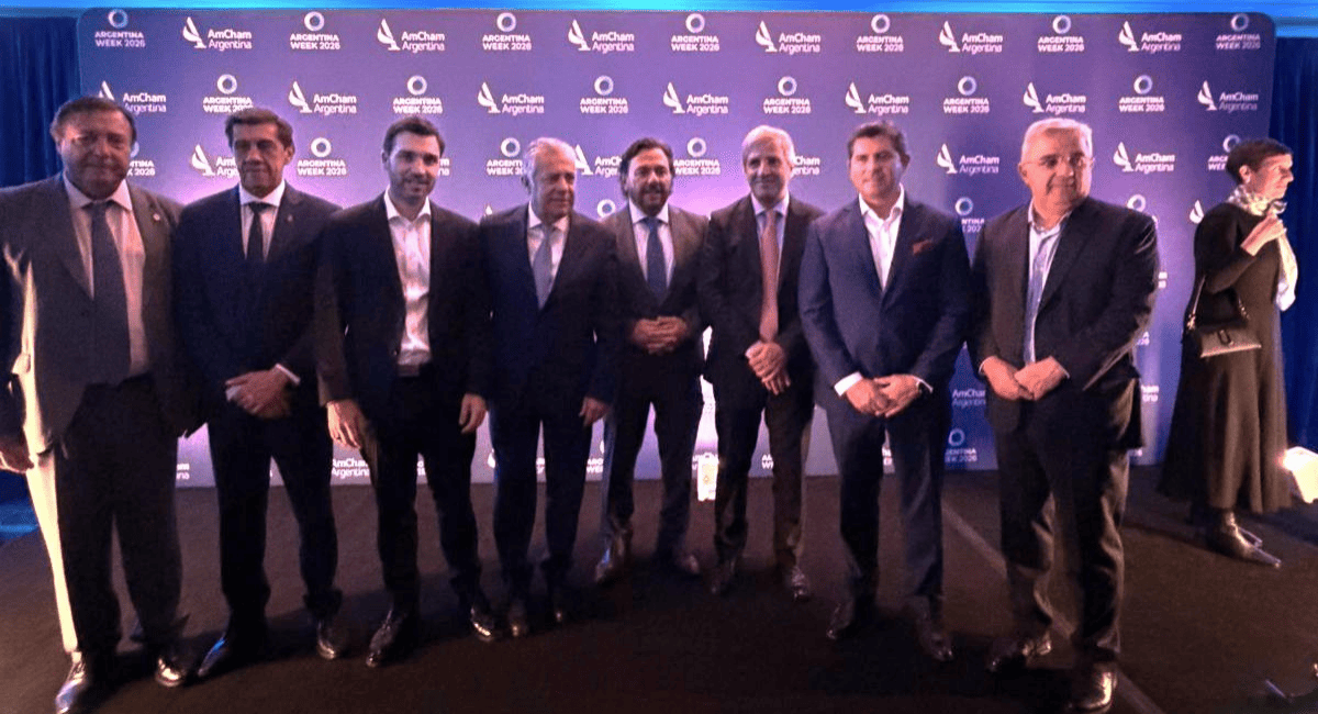 Orrego participó del cierre de la Argentina Week en Microsoft New York. Orrego participó del cierre de la Argentina Week en Microsoft New York.