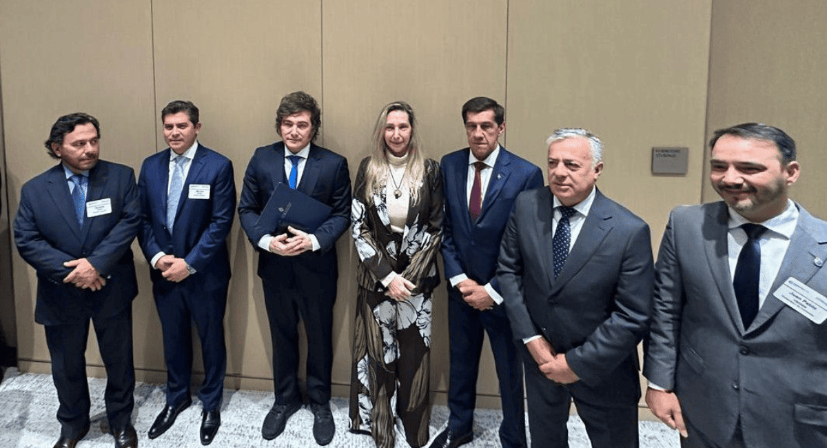 Orrego participó en la apertura de Argentina Week en Nueva York junto al presidente Javier Milei Orrego participó en la apertura de Argentina Week en Nueva York junto al presidente Javier Milei