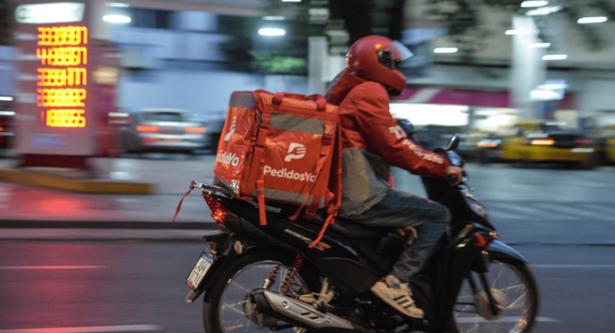 Asaltan a un delivery en Pocito y lo estafan por $381 mil. Asaltan a un delivery en Pocito y lo estafan por $381 mil.