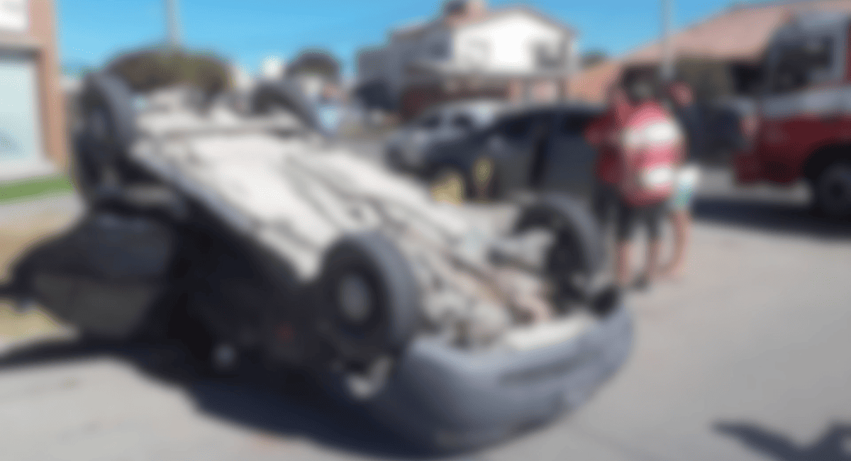 Santa Lucía: un joven sobrevivió a un impactante siniestro vial Santa Lucía: un joven sobrevivió a un impactante siniestro vial