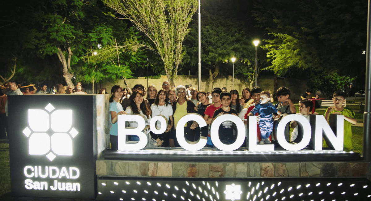 Capital inauguró la renovada Plaza Colón: un nuevo espacio para el encuentro vecinal Capital inauguró la renovada Plaza Colón: un nuevo espacio para el encuentro vecinal