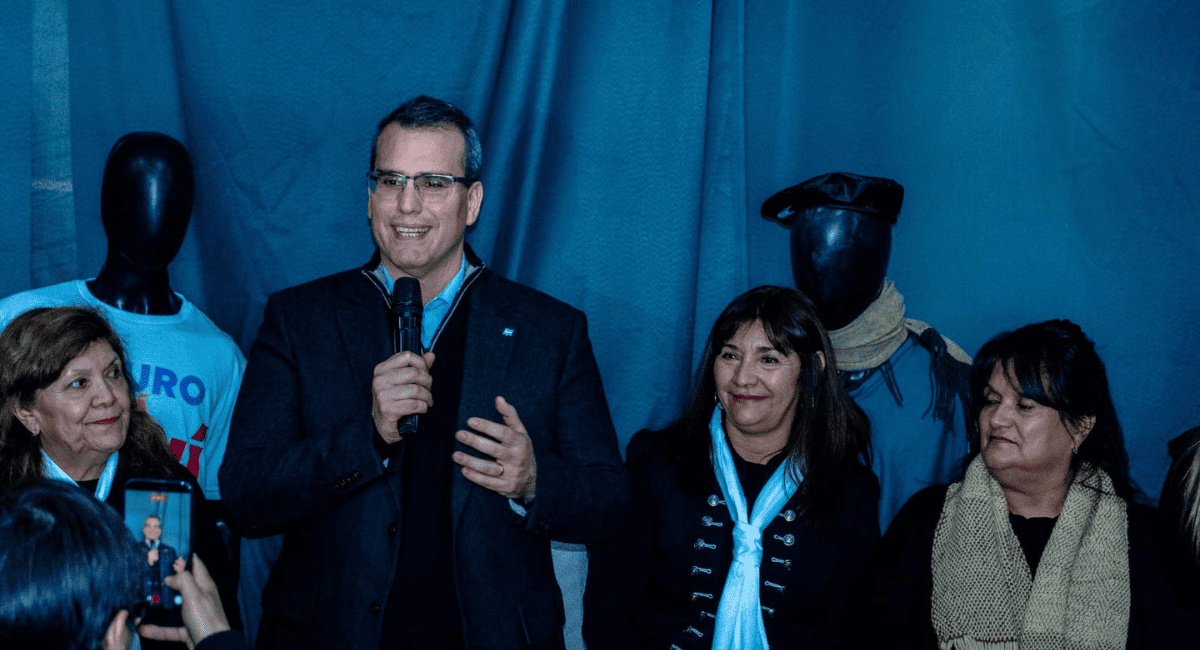 Rawson impulsa el empleo local con “Rawtex + Trabajo”, la nueva bolsa municipal de oficios y servicios. Rawson impulsa el empleo local con “Rawtex + Trabajo”, la nueva bolsa municipal de oficios y servicios.