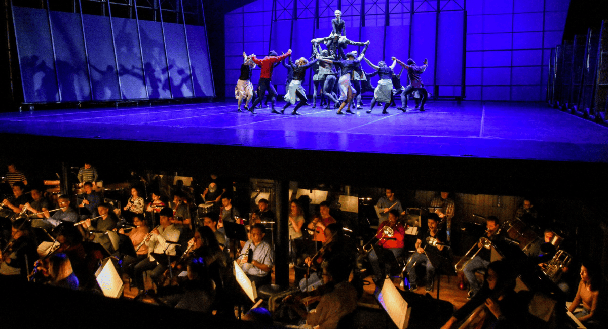 Éxito total: “Carmina Burana” regresa al Teatro del Bicentenario con nuevas funciones.