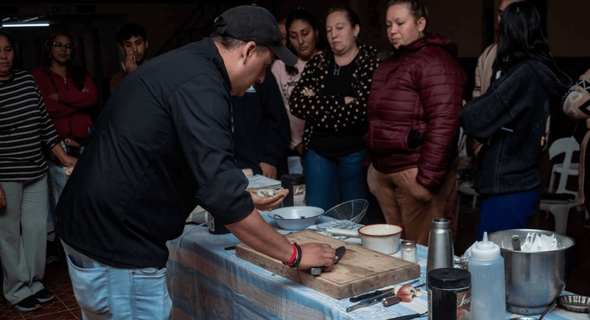 Gran convocatoria en 25 de Mayo con la segunda masterclass gastronómica gratuita Gran convocatoria en 25 de Mayo con la segunda masterclass gastronómica gratuita