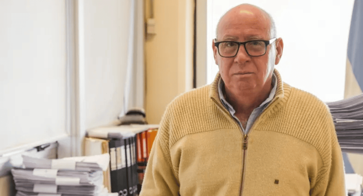 Se viralizó el video del choque protagonizado por el juez de Faltas Enrique Mattar en pleno centro Se viralizó el video del choque protagonizado por el juez de Faltas Enrique Mattar en pleno centro
