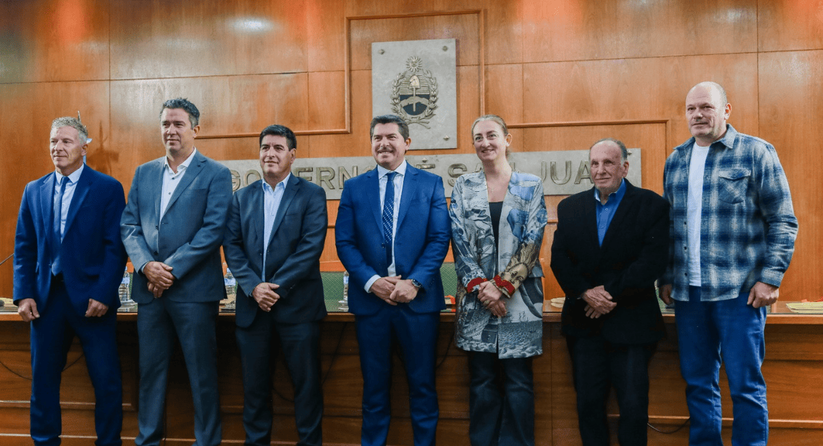 Orrego presentó la nueva edición del Desafío Ruta 40 con pilotos de elite mundial. Orrego presentó la nueva edición del Desafío Ruta 40 con pilotos de elite mundial.