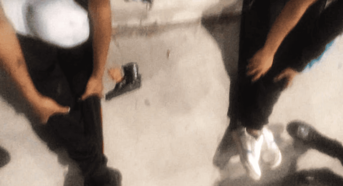 Dos menores fueron interceptados con una réplica de arma en Conector Sur.
