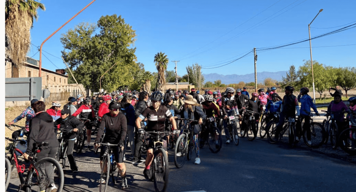 Pedaleando juntos: San Martín dijo presente en el Primer Bicitour Regional de la Fe Pedaleando juntos: San Martín dijo presente en el Primer Bicitour Regional de la Fe