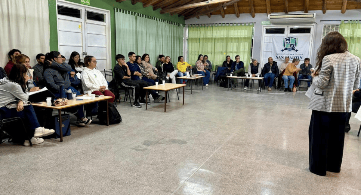 San Martín realizó una jornada de formación para estudiantes próximos a egresar