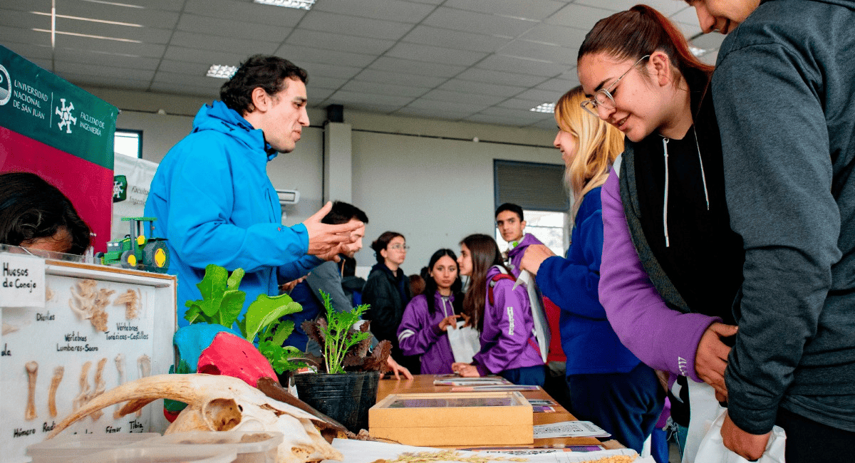 La UNSJ exhibe 62 carreras en una nueva edición de su Feria Educativa