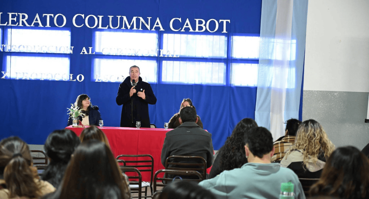 Junto al intendente Espejo, el vicegobernador Fabián Martín presentó "San Juan Escribe" en Rodeo Junto al intendente Espejo, el vicegobernador Fabián Martín presentó "San Juan Escribe" en Rodeo