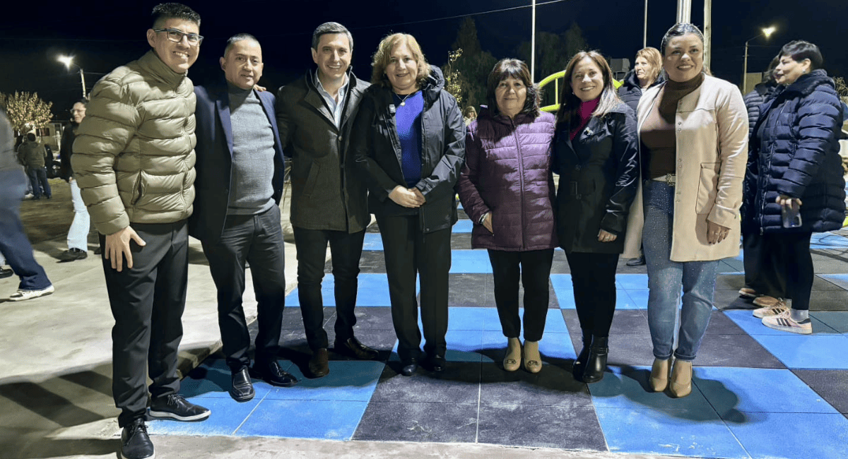 Nuevo espacio para disfrutar: quedó inaugurada la plaza del Barrio El Portal en San Martín. Nuevo espacio para disfrutar: quedó inaugurada la plaza del Barrio El Portal en San Martín.