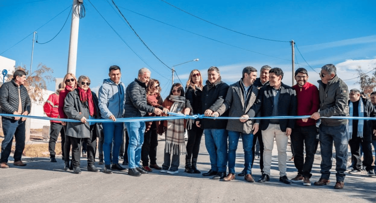 25 de Mayo: Rodolfo Jalife inauguró 33.000 metros cuadrados de pavimento y el nuevo Módulo de Turismo y Cultura 25 de Mayo: Rodolfo Jalife inauguró 33.000 metros cuadrados de pavimento y el nuevo Módulo de Turismo y Cultura