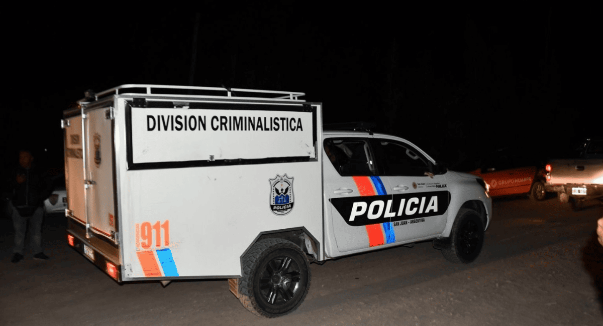 Hallaron a una mujer de 72 años sin vida en un departamento de Capital Hallaron a una mujer de 72 años sin vida en un departamento de Capital