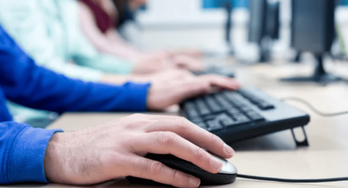 Innovación y empleo: Capital lanza capacitaciones virtuales y gratuitas para vecinos.