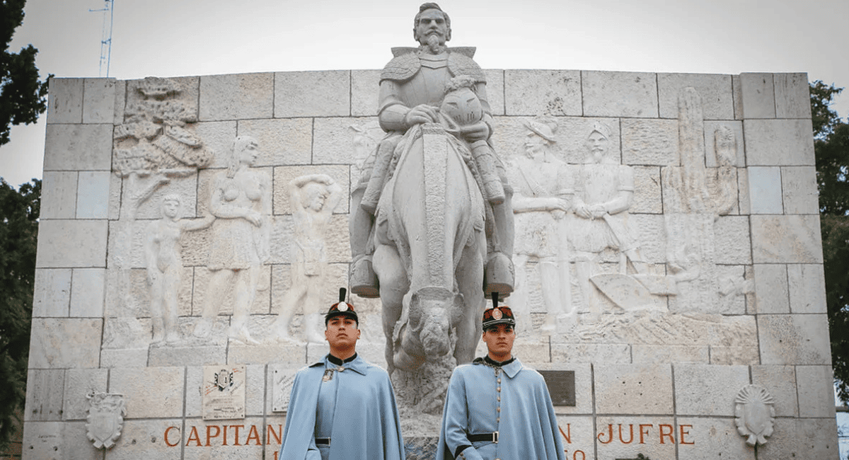 San Juan celebró sus 464 años de historia con un fuerte llamado a la unidad y al desarrollo productivo San Juan celebró sus 464 años de historia con un fuerte llamado a la unidad y al desarrollo productivo