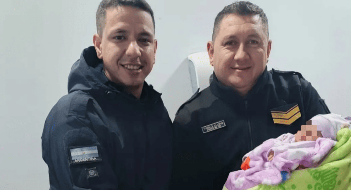 Tres policías asistieron un parto de urgencia en una vivienda de Chimbas Tres policías asistieron un parto de urgencia en una vivienda de Chimbas