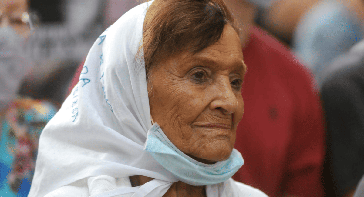 Murió Taty Almeida a los 95 años, histórica referente de los derechos humanos.