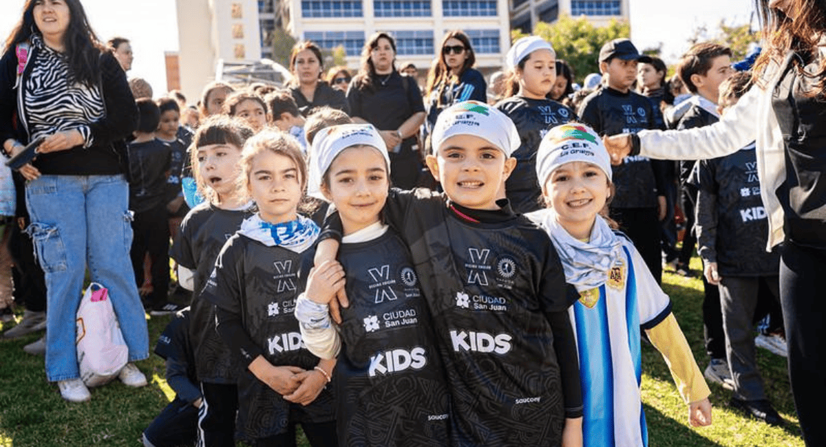 Capital: Más de 700 chicos coparon la Run Kids 2026