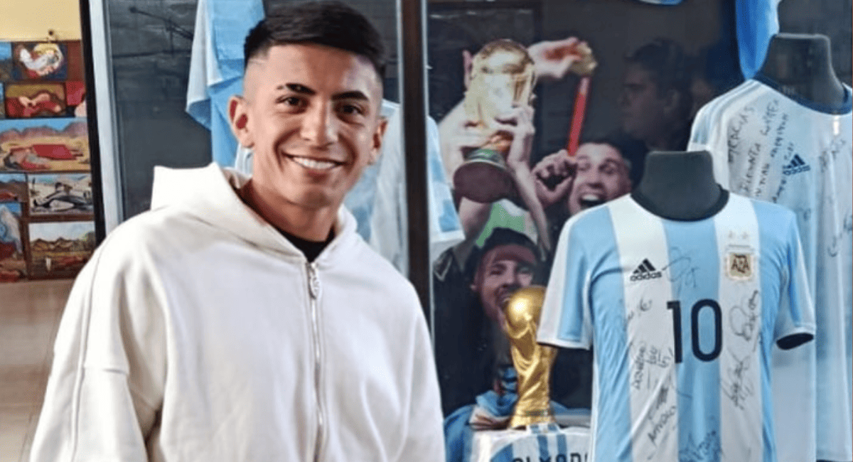 La fe de la Scaloneta: Thiago Almada cumplió su promesa en la Difunta Correa. La fe de la Scaloneta: Thiago Almada cumplió su promesa en la Difunta Correa.