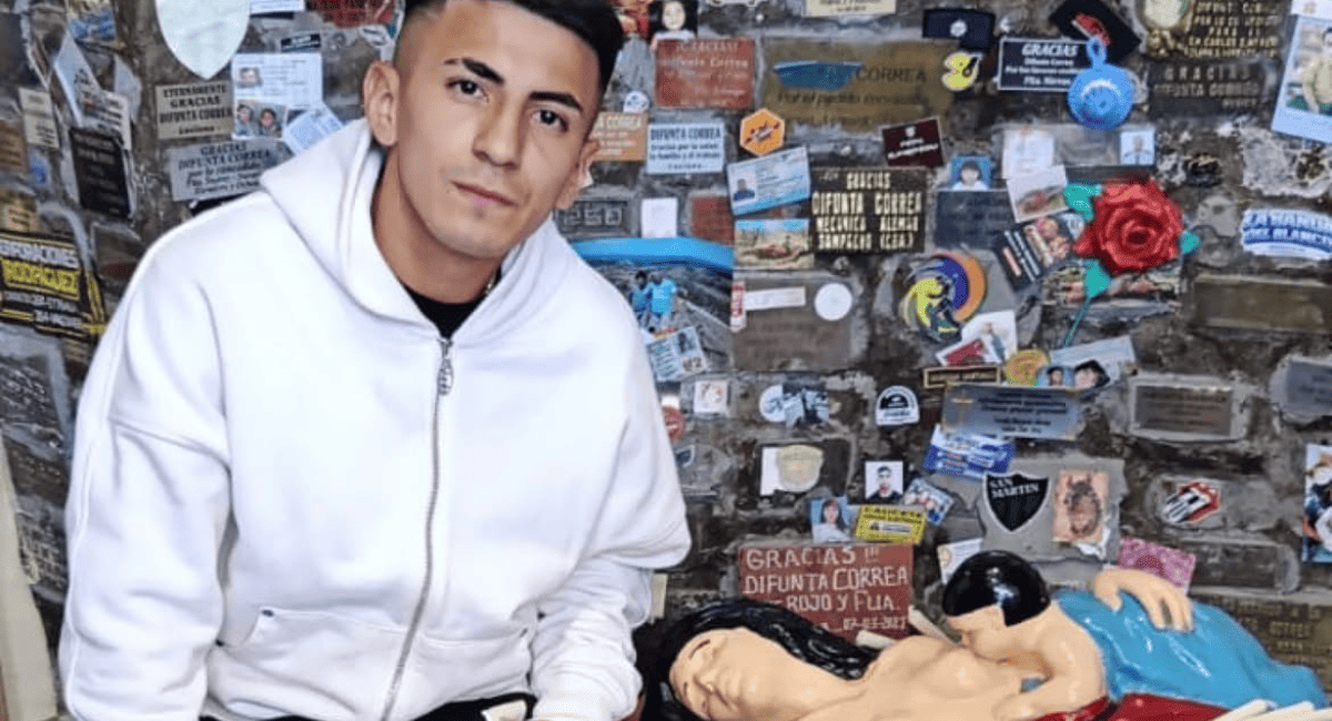 La fe de la Scaloneta: Thiago Almada cumplió su promesa en la Difunta Correa.