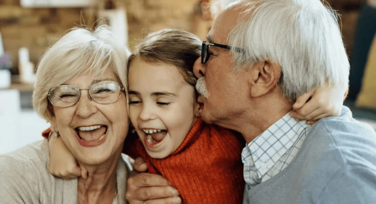 Un abrazo al corazón: Por qué este 26 de julio se celebra el Día del Abuelo en Argentina y el mundo