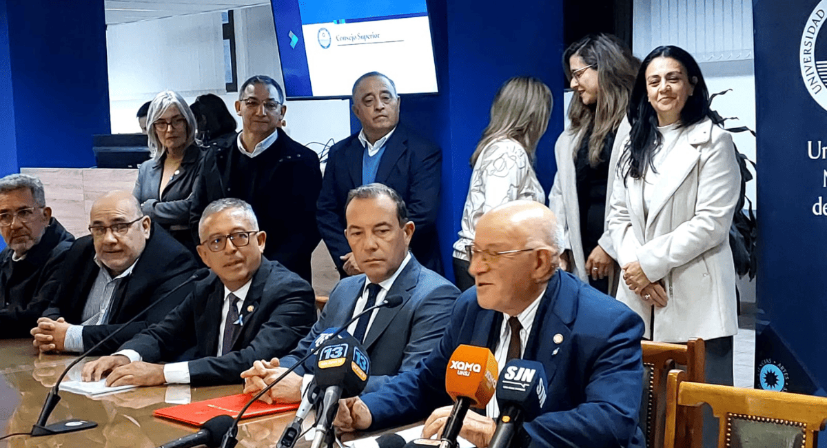La UNSJ dictará la carrera de Medicina de manera gratuita