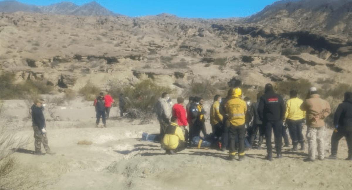 Valle Fértil: avanza el operativo de rescate de las siete víctimas del helicóptero Valle Fértil: avanza el operativo de rescate de las siete víctimas del helicóptero