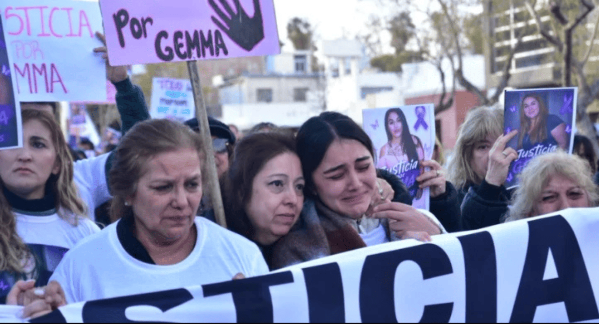 Foto Gentileza. Había denunciado violencia. Hoy una multitud marchó por Gemma Álvarez Foto Gentileza. Había denunciado violencia. Hoy una multitud marchó por Gemma Álvarez
