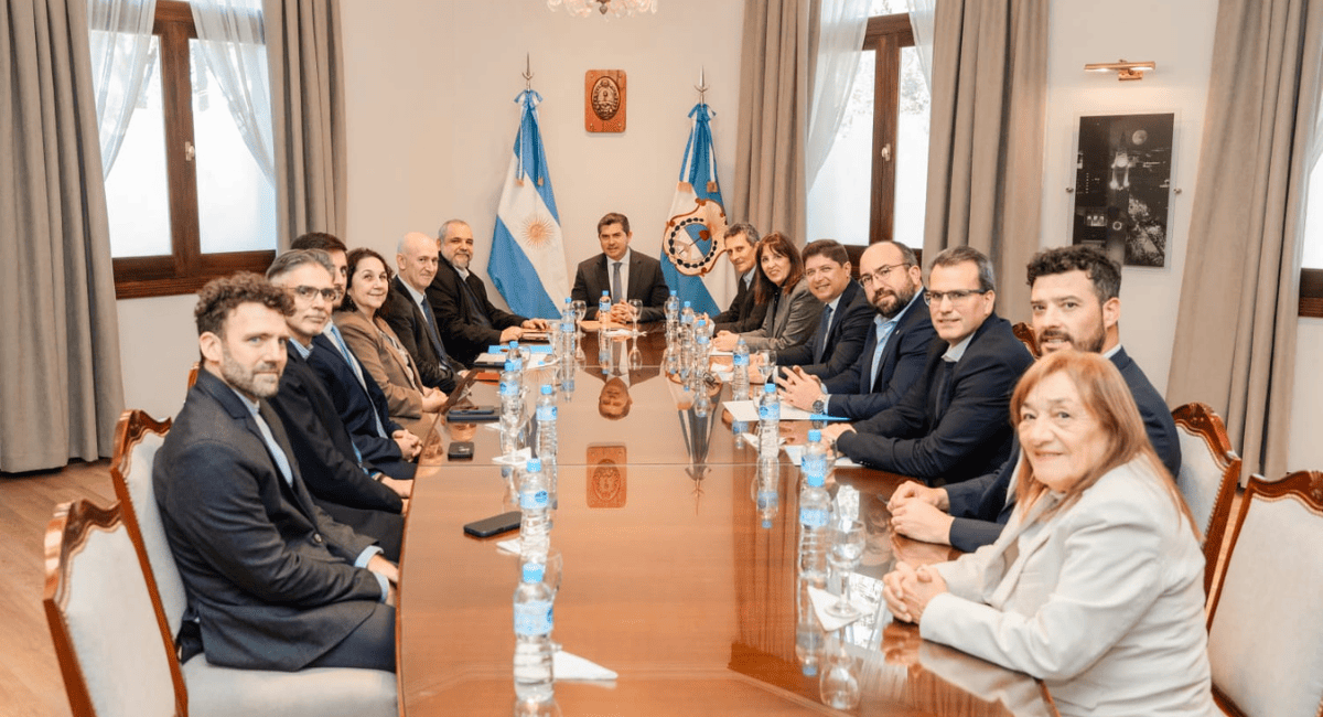 Orrego firmó un acuerdo con UNICEF para fortalecer la protección de la niñez.